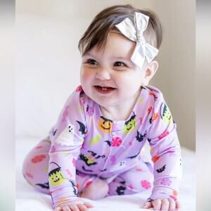 New MARY SQUARE Trick or Treat Halloween Baby Zipper One Piece Pajamas